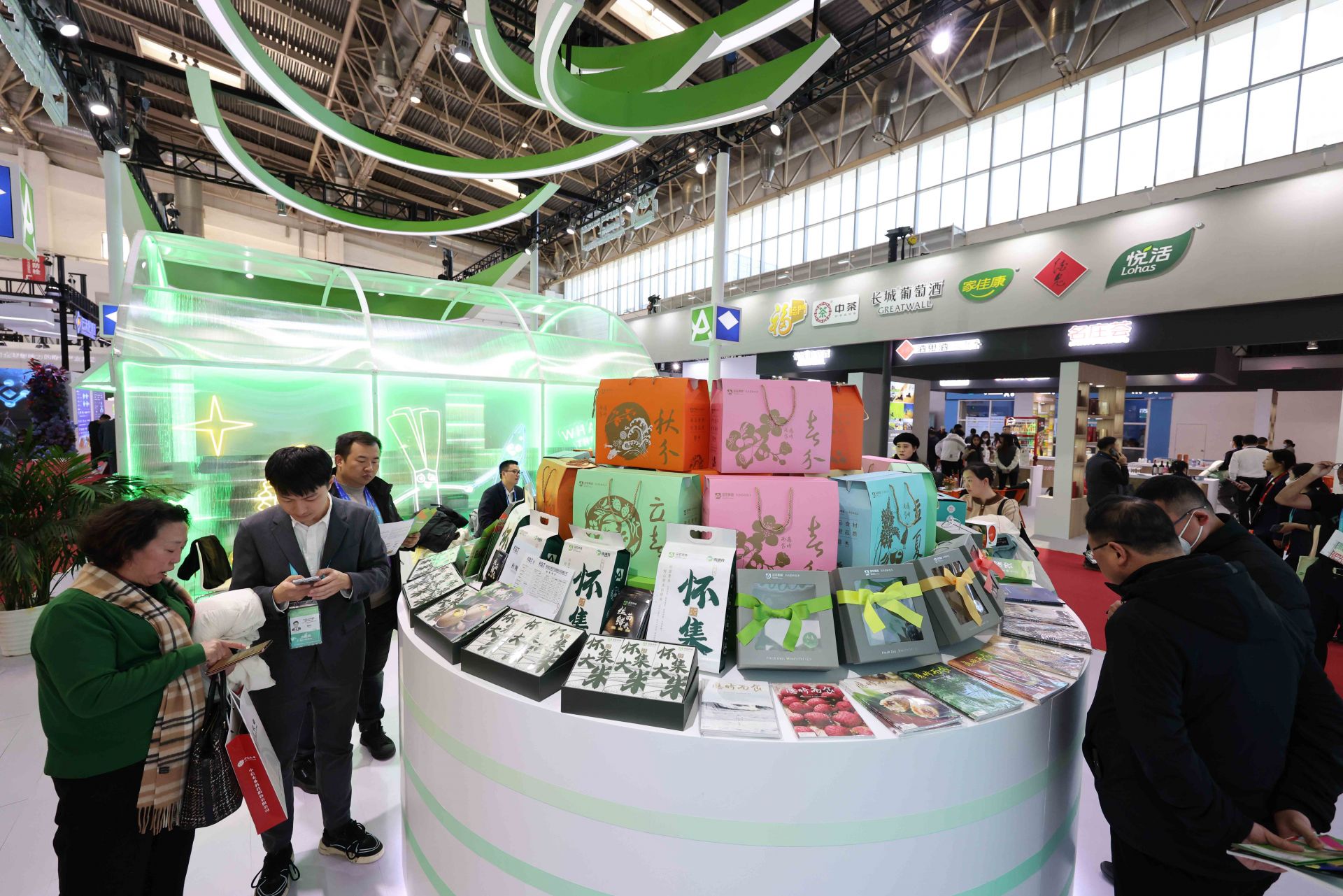 深圳企業在鏈博會大放異彩 成果豐碩，展覽服務彰顯卓越實力